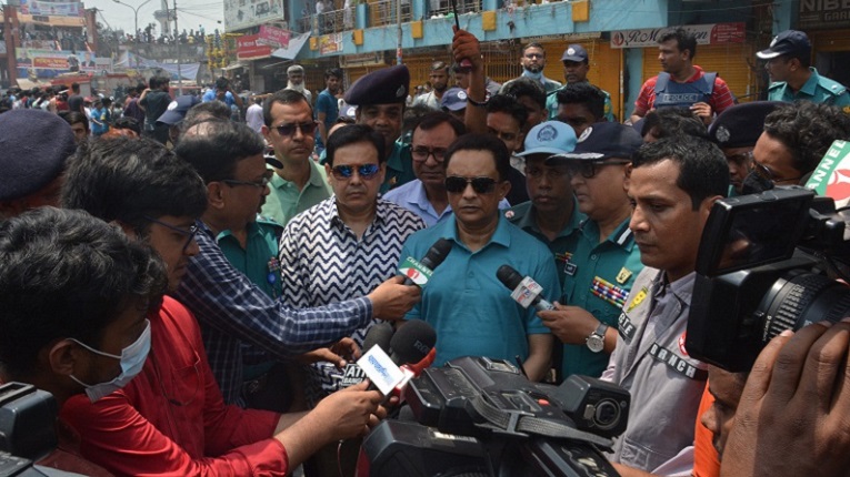 আগুনের পেছনে নাশকতা আছে কি-না খতিয়ে দেখা হচ্ছে: ডিএমপি কমিশনার