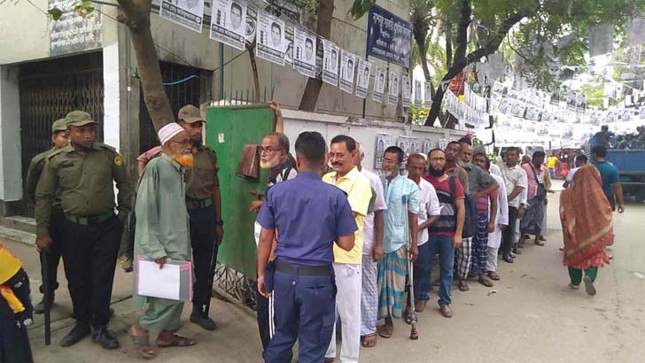 ৭ জানুয়ারি নির্বাচন: সকাল ৮ টা থেকে বিকেল ৪টা পর্যন্ত ভোট, ইসির পরিপত্র জারি