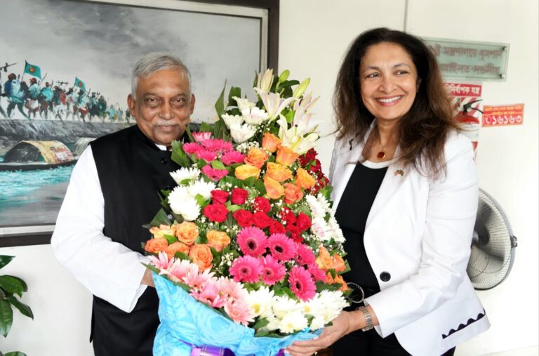 তারা ভায়োলেন্স ফ্রি, পিসফুল ও ফেয়ার ইলেকশন চায়: স্বরাষ্ট্রমন্ত্রী