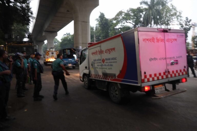 পিরোজপুরের পথে সাঈদীর মরদেহ