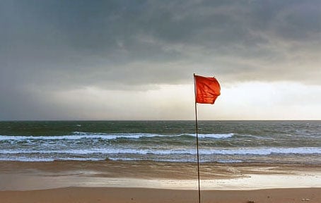 উপকূলের দিকে ধেয়ে আসছে ঘূর্ণিঝড় ‘মিধিলি’