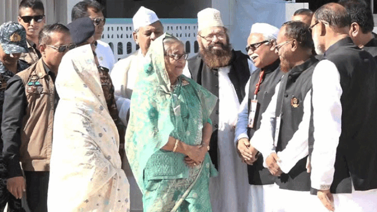 যারা অগ্নিসন্ত্রাস করছে, তাদের ক্ষমা নেই : প্রধানমন্ত্রী