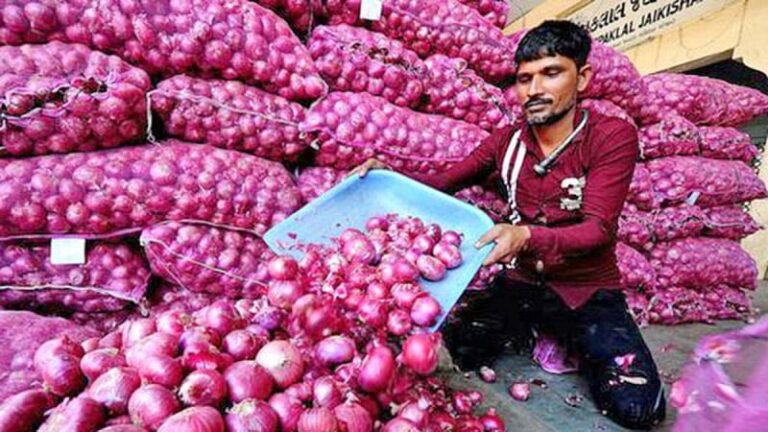 মার্চ পর্যন্ত পেঁয়াজ রফতানি করবে না ভারত