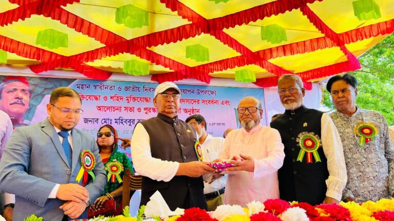 ‘বঙ্গবন্ধু কন্যা শেখ হাসিনা বাংলাদেশকে আজ মুক্তিযুদ্ধের চেতনার ধারায় নিয়ে এসেছেন’