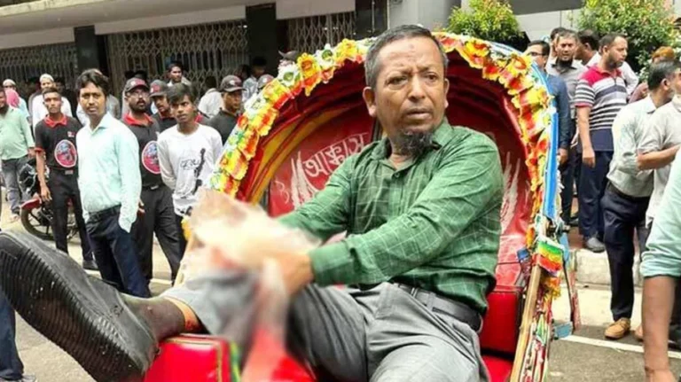 ইসলামী ব্যাংকের প্রধান কার্যালয়ে হামলা, ৪ কর্মকর্তা গুলিবিদ্ধ