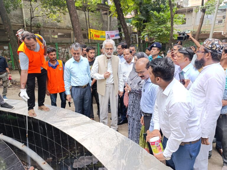 সচেতন হলে ডেঙ্গু সংক্রমণ হ্রাস পাবে: স্থানীয় সরকার উপদেষ্টা