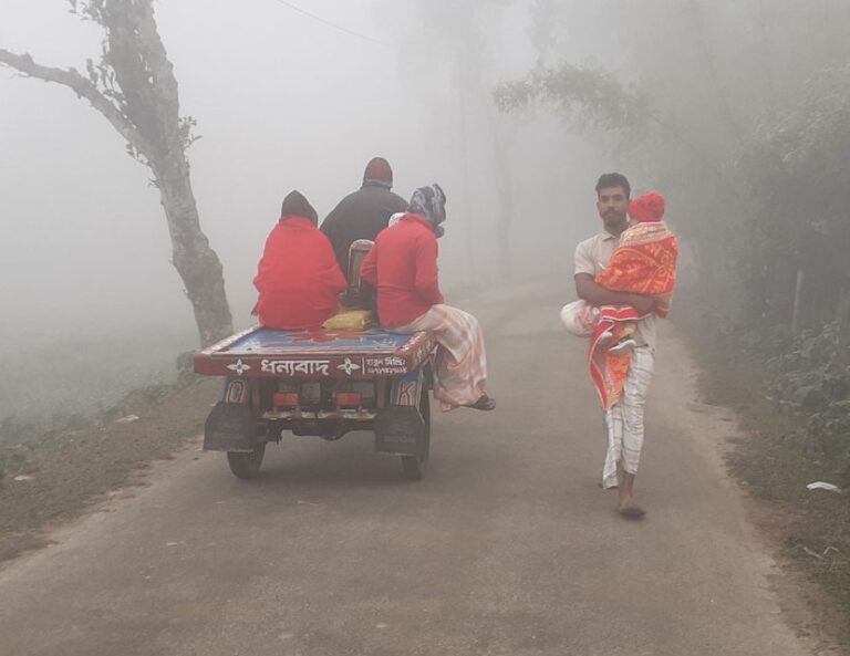 ৮ ডিগ্রির ঘরে নওগাঁর তাপমাত্রা