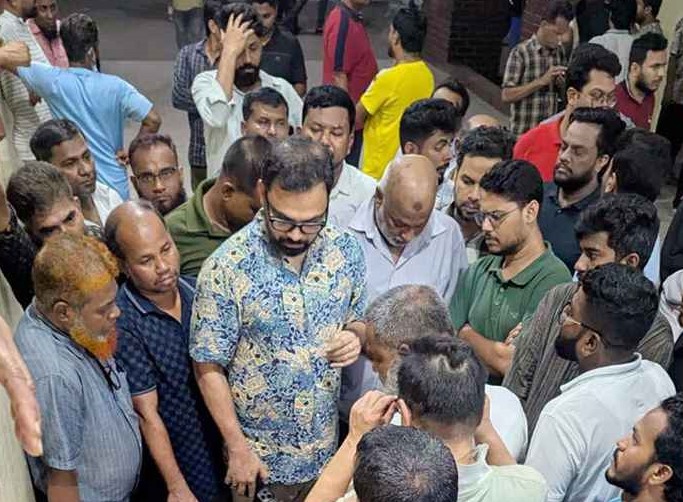 ঢাকায় বিএনপি নেতাকে গুলি করে হত্যা