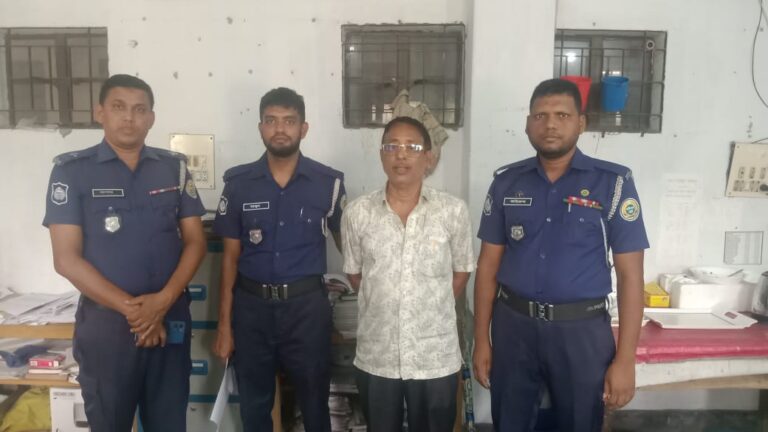 ডেভিল হান্টে কুয়াকাটা পৌর আ’লীগের ভারপ্রাপ্ত সম্পাদক গ্রেফতার