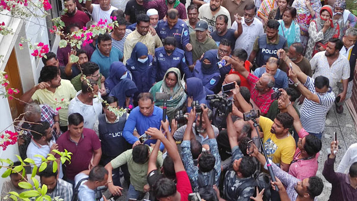 নারায়ণগঞ্জ সিটি করপোরেশনের সাবেক মেয়র আইভী গ্রেফতার