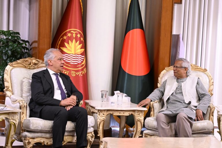 ইতালি বাংলাদেশ থেকে আরও কর্মী নিয়োগ করতে আগ্রহী : প্রধান উপদেষ্টাকে মাত্তেও