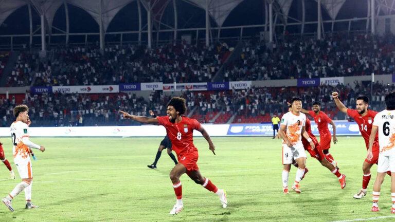 ঘরের মাঠে হামজার অভিষেক ম্যাচে ভুটানকে হারালো বাংলাদেশ