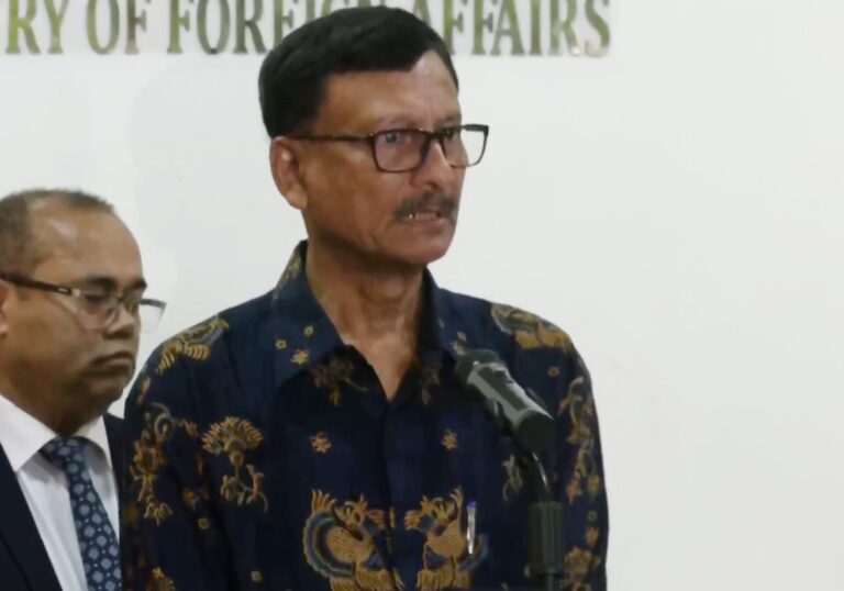 শেখ হাসিনাকে ফেরত ও পুশইন বন্ধে যে বার্তা দিলেন পররাষ্ট্র উপদেষ্টা