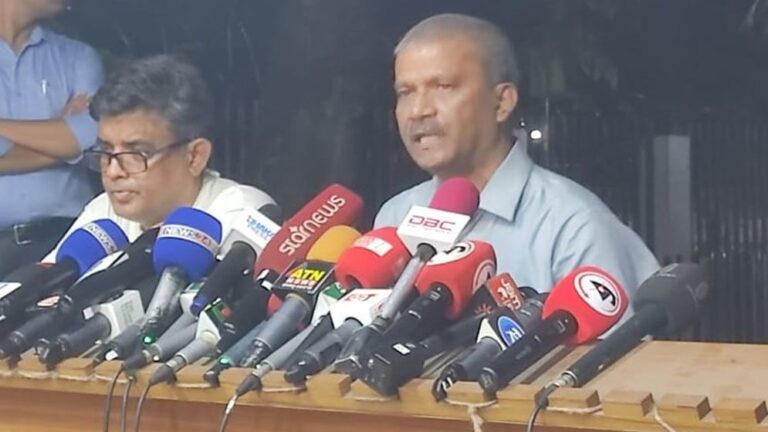 আইনশৃঙ্খলায় কঠোরতা চেয়েছে দলগুলো, সরকার চেয়েছে ঐক্য: আসিফ নজরুল