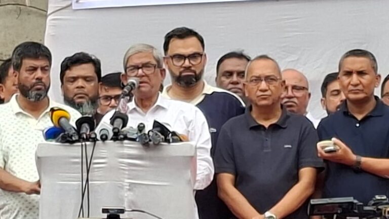 তারেক রহমানের বিরুদ্ধে যারা কথা বলে তারা গণতন্ত্রের শত্রু: মির্জা ফখরুল