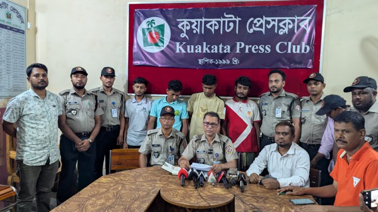 কুয়াকাটায় ভয়ঙ্কর মাদক ক্রিস্টাল মেথ, ইয়াবা সহ গ্রেফতার ৪