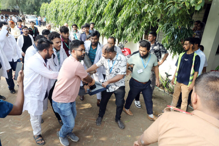 মৃতের সংখ্যা বেড়ে ২২