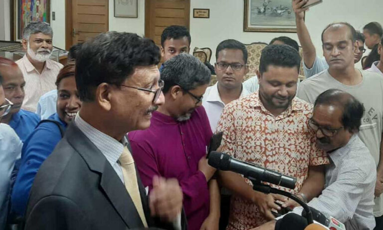 একাত্তরের অমীমাংসিত বিষয়গুলোর সমাধানে একমত বাংলাদেশ-পাকিস্তান: পররাষ্ট্র উপদেষ্টা