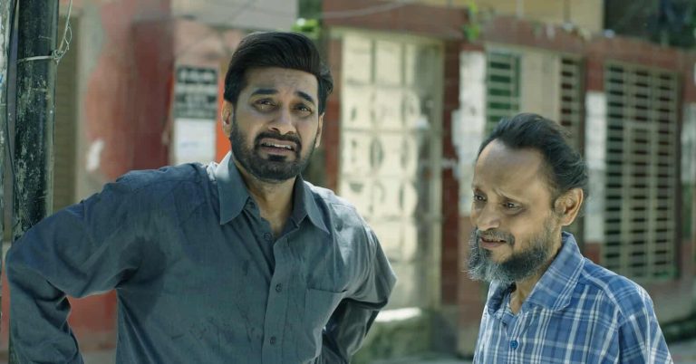 শ্রমিক নেতার চরিত্রে রোমিও
