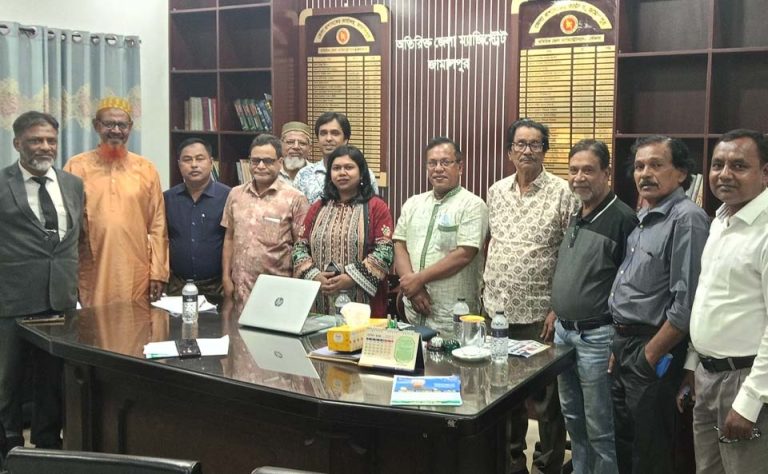 জামালপুরে অপরাধী সংশোধন ও পুনর্বাসন সমিতির সভা অনুষ্ঠিত