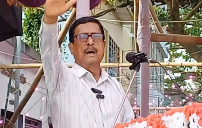 আমাকে পাগল উপাধি দিয়ে রাজাকারেরা বাঁচতে চায়: বীর মুক্তিযোদ্ধা ফজলুর রহমান