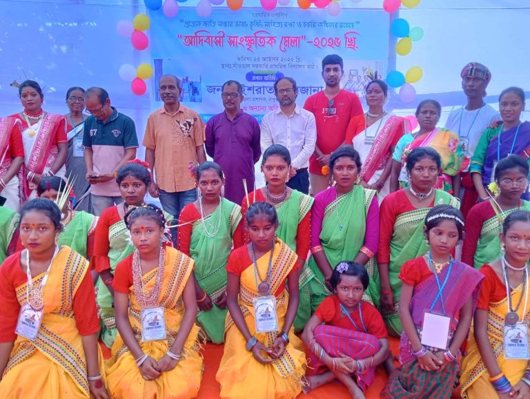 ঠাকুরগাঁওয়ে আদিবাসীদের সাংস্কৃতিক মেলা অনুষ্ঠিত