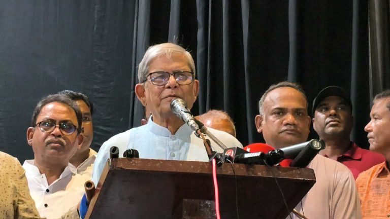 রাজনৈতিক ভুল সিদ্ধান্তে আবারও ফ্যাসিস্টদের কবলে পড়া যাবে না : মির্জা ফখরুল