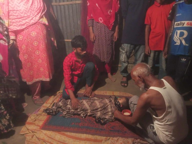 ঠাকুরগাঁওয়ে বাড়ির পাশে পুকুরে ডুবে ২ বছরের শিশুর মর্মান্তিক মৃত্যু