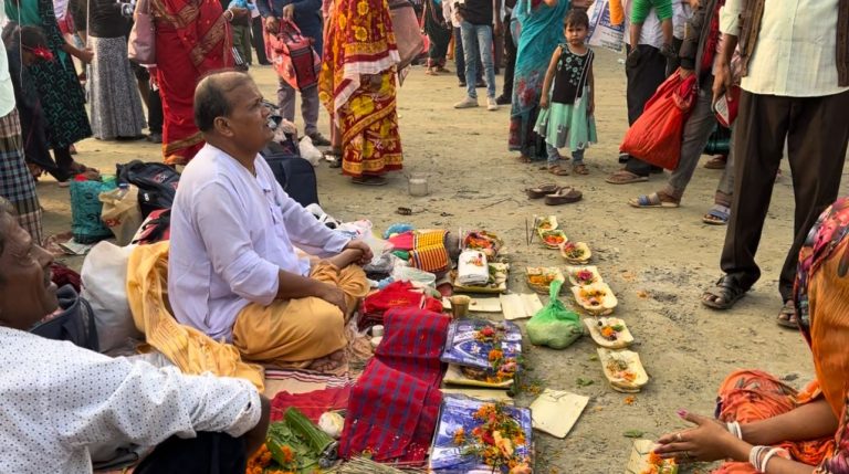 কুয়াকাটায় রাস উৎসব শুরু ৪ নভেম্বর, চার দিনব্যাপী ধর্মীয় ও সাংস্কৃতিক অনুষ্ঠান