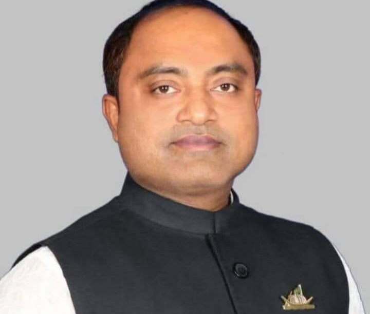 তাড়াইলে আ.লীগ নেতা ও ইউপি চেয়ারম্যান আফরোজ আলম ঝিনুক গ্রেফতার