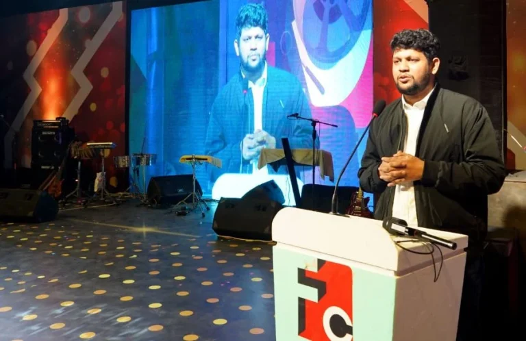 বাংলাদেশের চলচ্চিত্রকে বিশ্ব দরবারে উপস্থাপনে সকলকে কাজ করতে হবে : তথ্য উপদেষ্টা