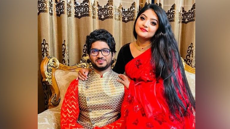 আবারও সংসার ভাঙল কণ্ঠশিল্পী সালমার