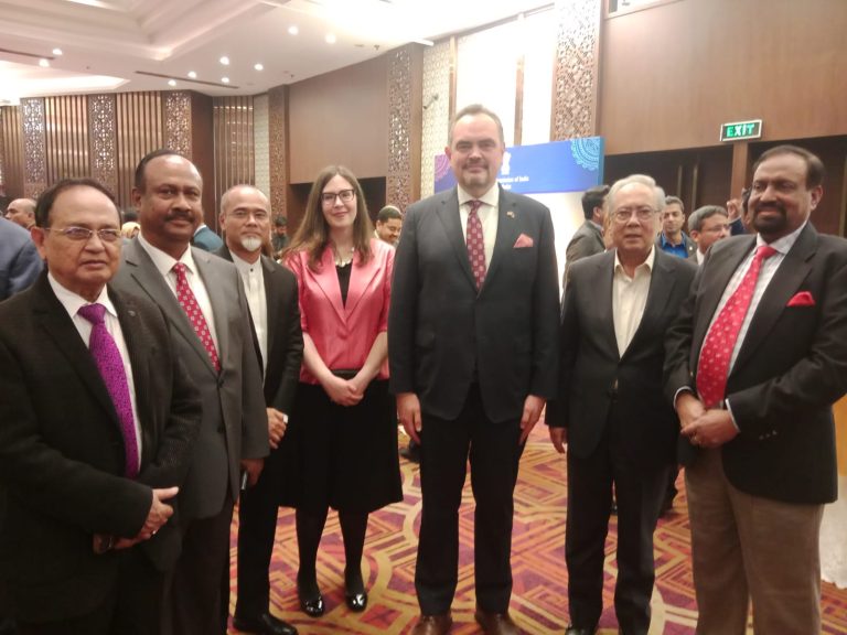 ভারতের প্রজাতন্ত্র দিবসের অনুষ্ঠানে রাজনীতিবিদদের মিলনমেলা