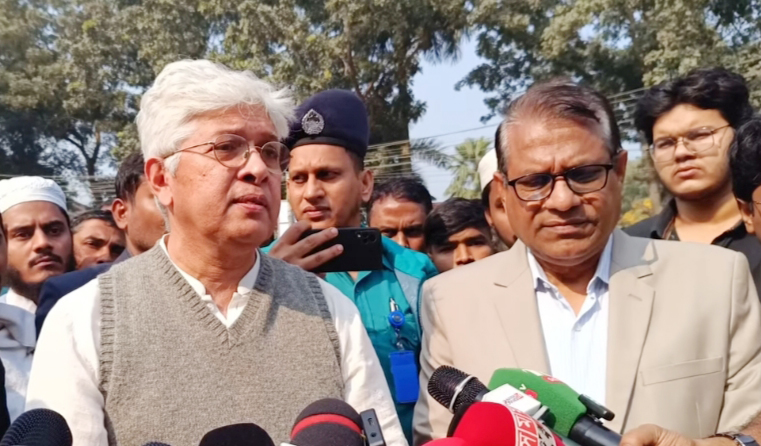 গণভোটে হ্যাঁ ভোটের মাধ্যমে জুলাই সনদের পক্ষে সমর্থন ব্যক্ত হবে: উপদেষ্টা আদিলুর