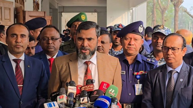 নির্বাচন কমিশনের নতুন কোনো চ্যালেঞ্জ নেই: ইসি সানাউল্লাহ