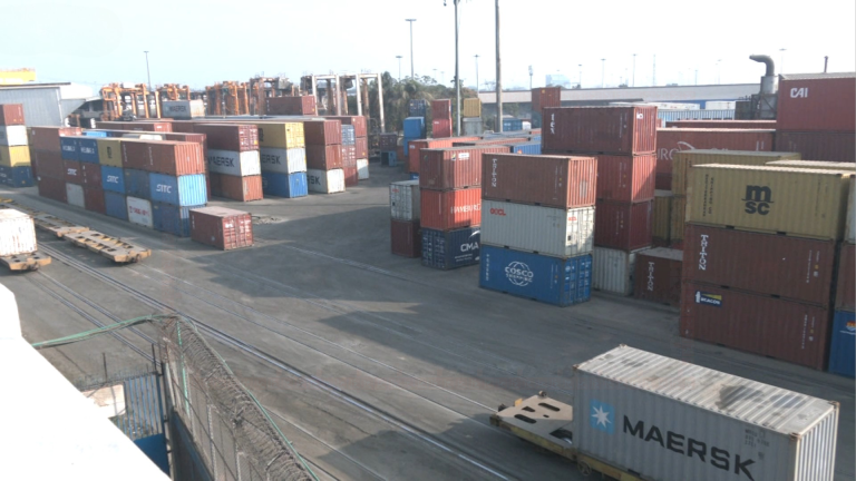 এনসিটি ইজারার প্রতিবাদে চট্টগ্রাম বন্দরে শ্রমিক-কর্মচারীদের ধর্মঘট