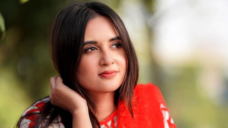 অভিনেত্রী তানিয়ার ব্রেন টিউমার, মাথায় অস্ত্রোপচার