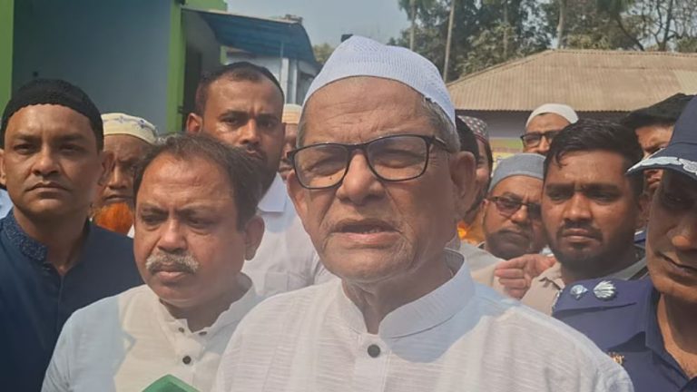 স্থানীয় সরকার নির্বাচন দিতে নিরলসভাবে কাজ করছে সরকার: মির্জা ফখরুল