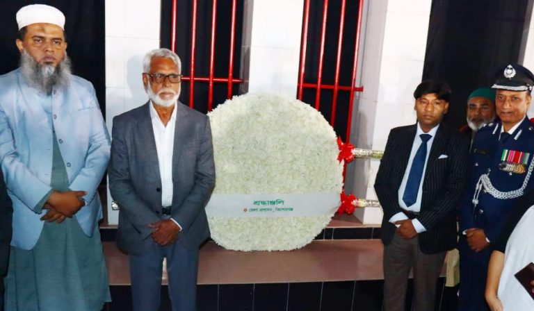 কিশোরগঞ্জে বিনম্র শ্রদ্ধায় ভাষা শহীদদের স্মরণ