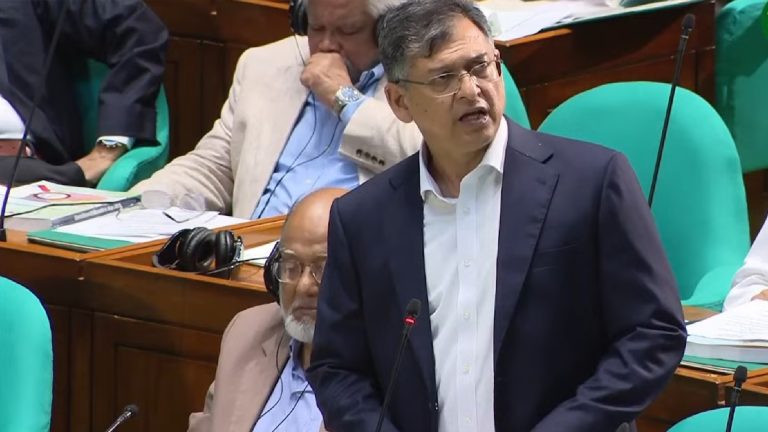 রাষ্ট্র চলে সংবিধান ও আইনের মাধ্যমে: স্বরাষ্ট্রমন্ত্রী