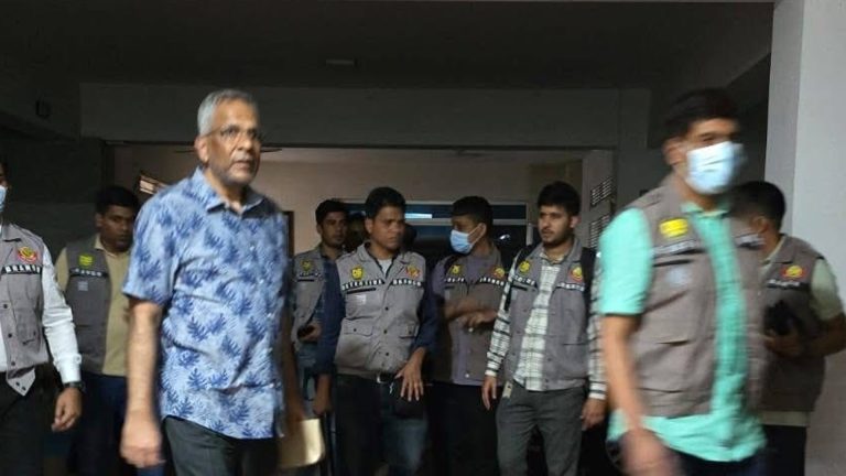 ডিজিএফআইয়ের সাবেক মহাপরিচালক শেখ মামুন আটক