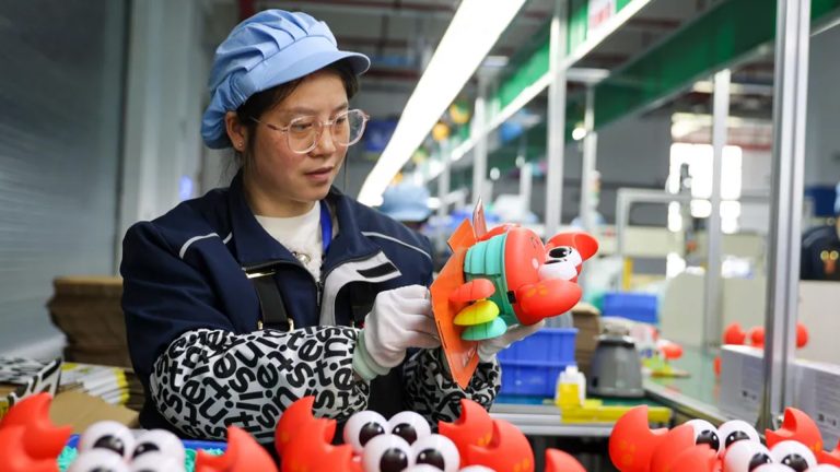 বাংলাদেশ, ভারতসহ ১৬ দেশের বিরুদ্ধে বাণিজ্য তদন্ত শুরু যুক্তরাষ্ট্রের