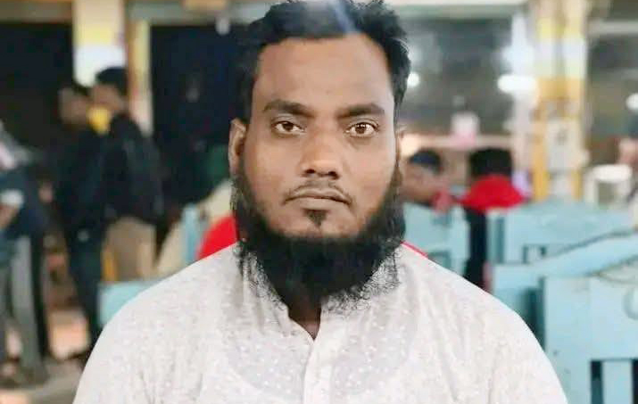 কিশোরগঞ্জে ঝগড়া থামাতে গিয়ে ছুরিকাঘাতে ব্যবসায়ী সুমন খুন