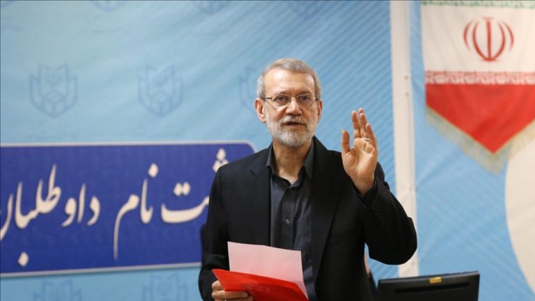 মধ্যপ্রাচ্যকে ৩০ মিনিটের মধ্যে অন্ধকার করে দেয়ার হুঁশিয়ারি ইরানের