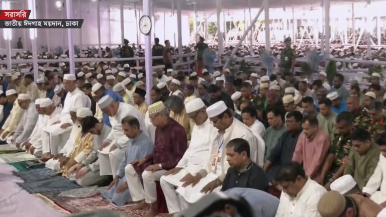 রাষ্ট্রপতি ও প্রধানমন্ত্রীর অংশগ্রহণে ঈদুল ফিতরের প্রধান জামাত অনুষ্ঠিত
