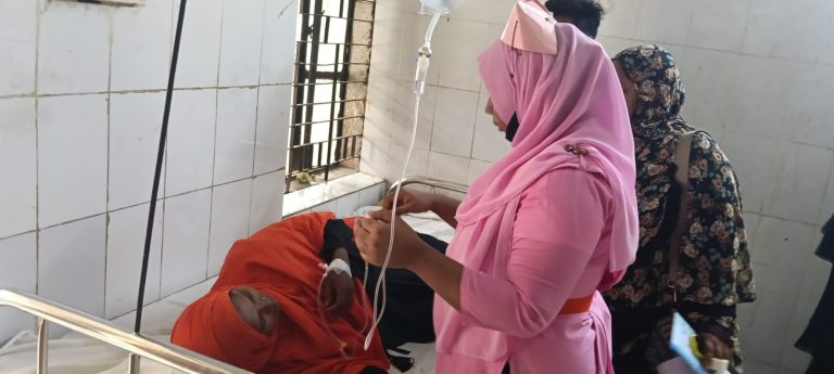 কিস্তি দিতে না পারায় অন্ত:সত্ত্বা গৃহবধূকে মারধরের অভিযোগ এনজিও কোডেক কর্মীদের বিরুদ্ধে