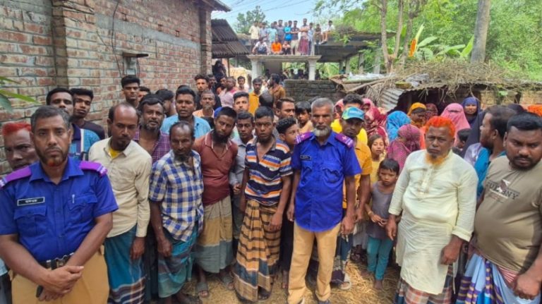 বগুড়ায় চুরির সময় গনপিটুনিতে যুবক নিহত