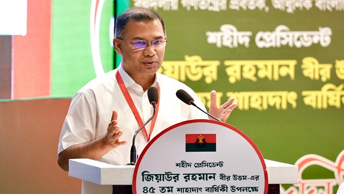 সামনে কঠিন সময়, হেসে-খেলে কাটালে দেশ ক্ষতিগ্রস্ত হবে: প্রধানমন্ত্রী