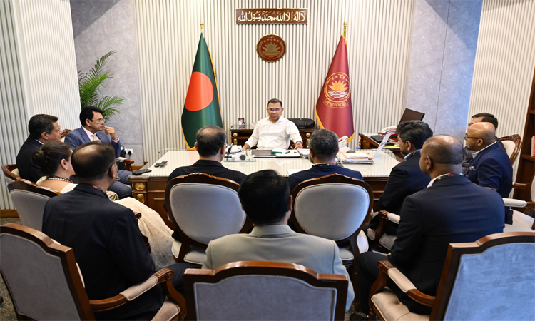 প্রধানমন্ত্রীর সঙ্গে বিজিএমইএ ও বিকেএমইএ নেতৃবৃন্দের সাক্ষাৎ