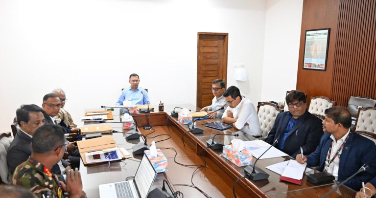 বিনিয়োগ বাড়াতে প্রকল্প অনুমোদন প্রক্রিয়া সহজ করার নির্দেশ প্রধানমন্ত্রীর